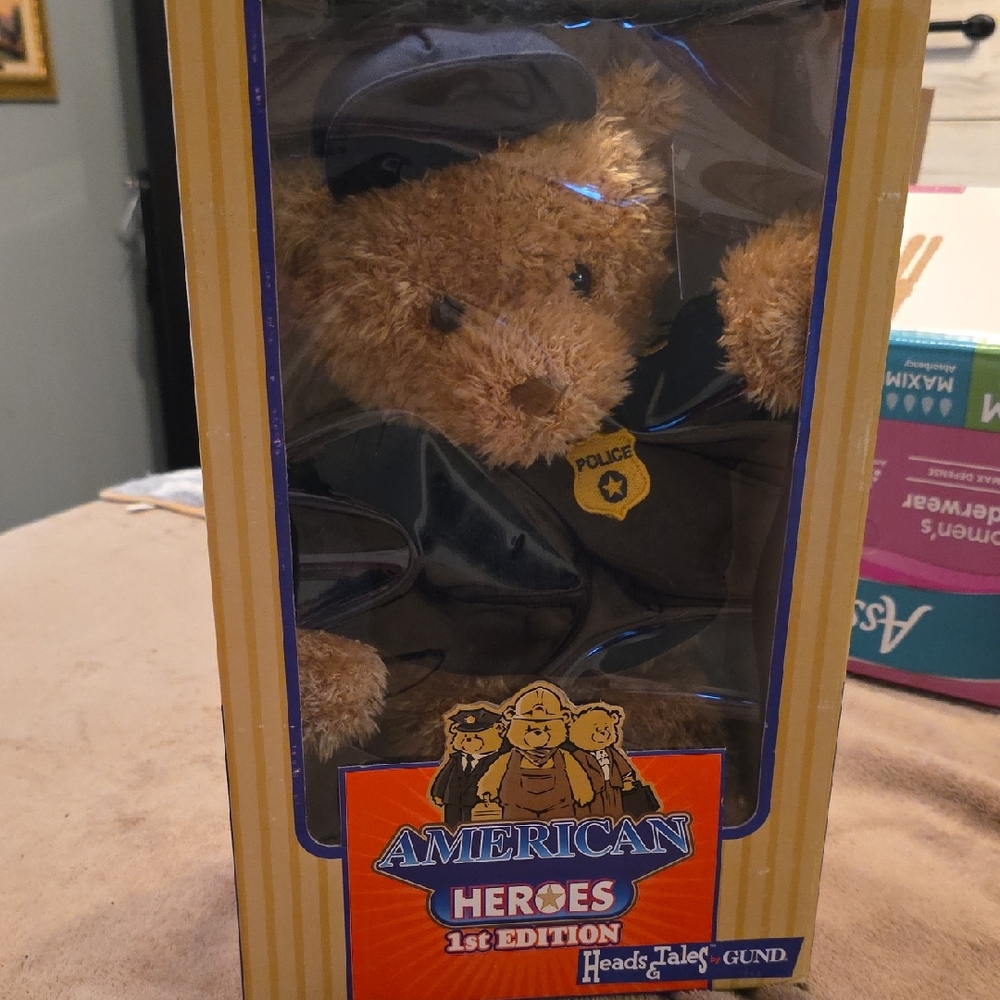 NEW IN BOX Gund American Heroes Police Teddy Bear